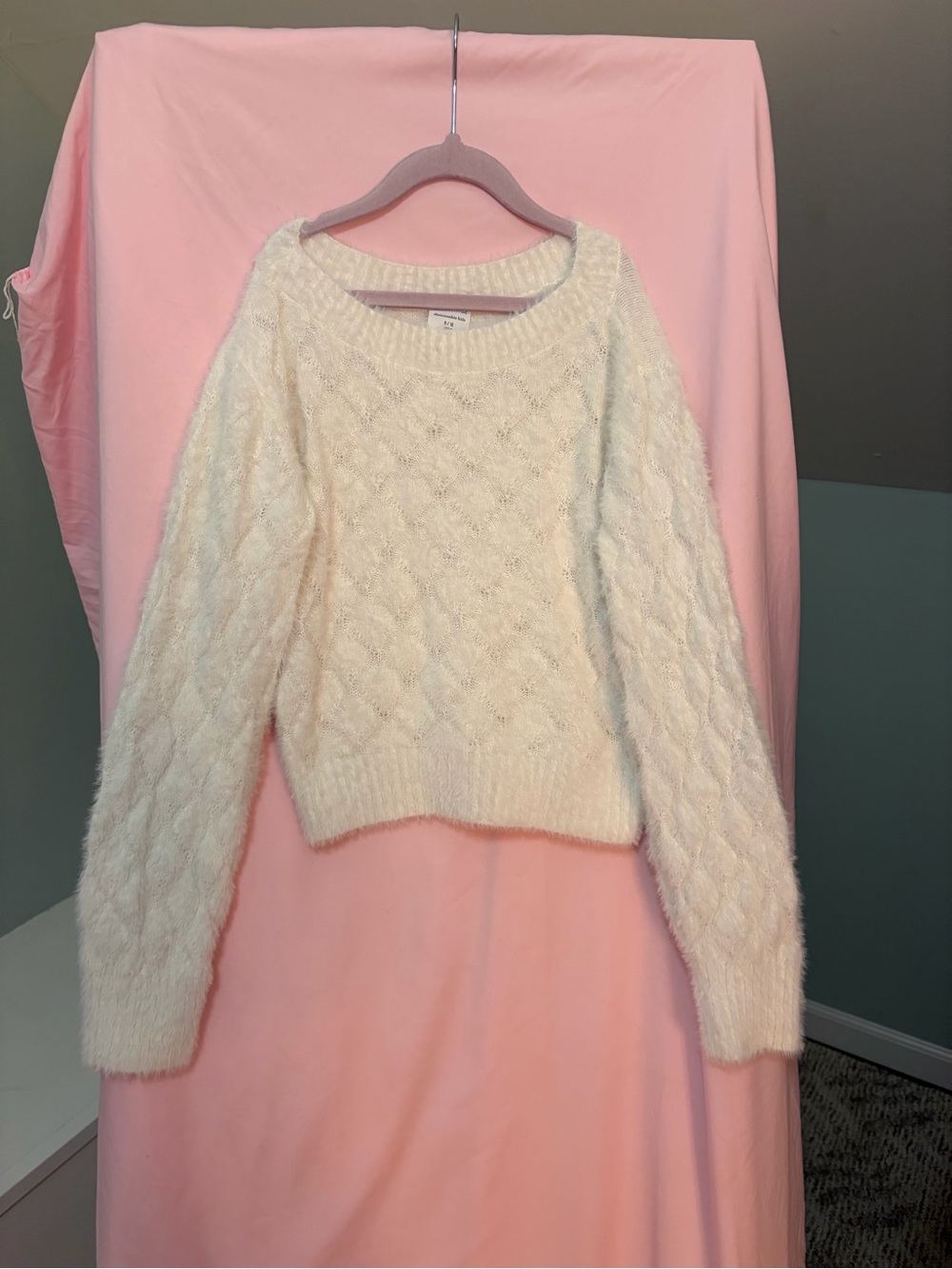 abercrombie kids Cream Cable-Knit Scoop Sweater size 9/10